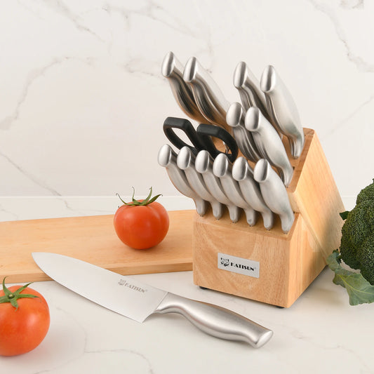 15-Piece Stainless Steel Kitchen Knife Set with Wooden Block